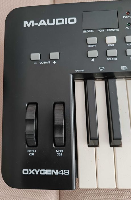 Vand orga midi M-Audio 49