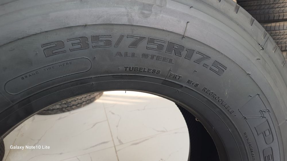 Шина Исузу Petlas