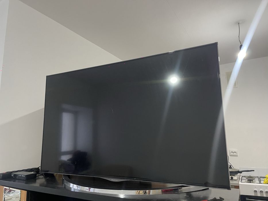 Телевизор Hisense