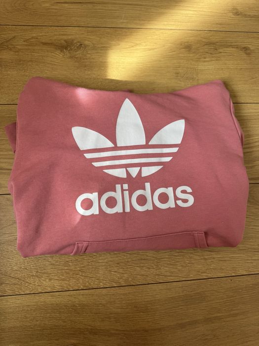 розов суичър на Adidas