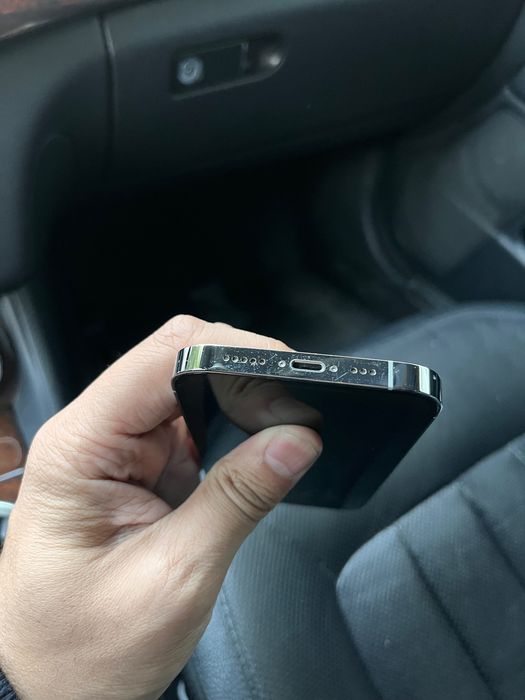 Продам iPhone 14 про айфон 14 про