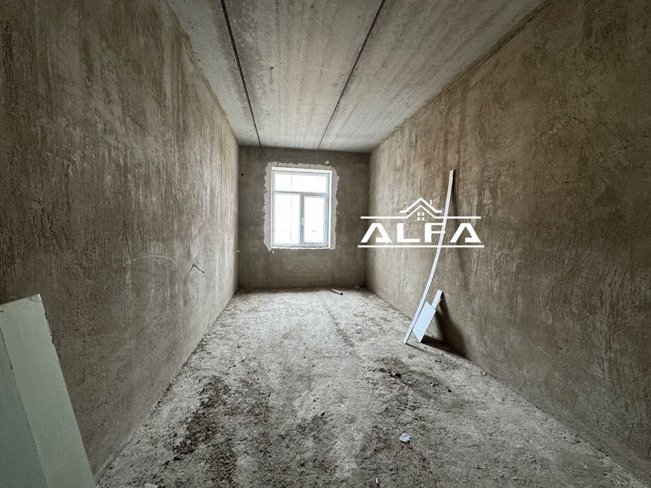 7-mkr 2 xonali 71m2 5-qavat sotiladi