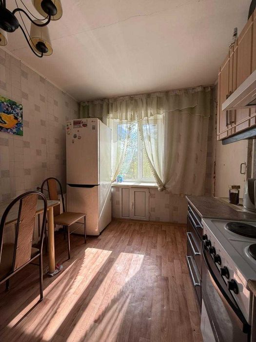 Продам 1 комн квартиру Камзина 358 - More