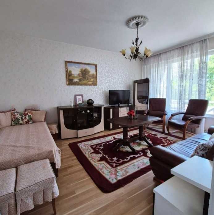 Дава се под наем Двустаен апартамент в София, Изток - 50 кв.м за 445 € - Снимка #2