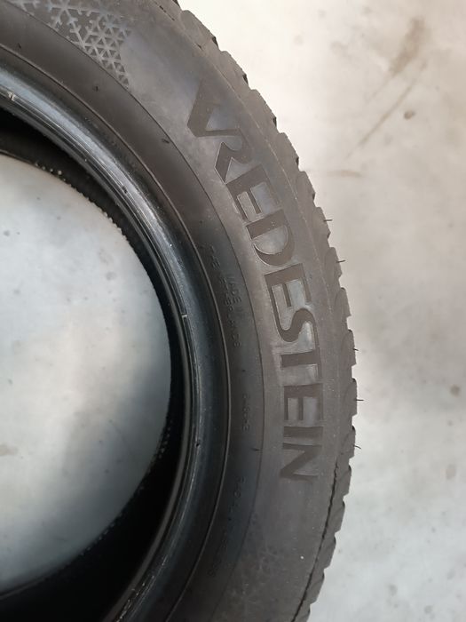 Anvelope iarna 185 60 15 Vredestein dot2018