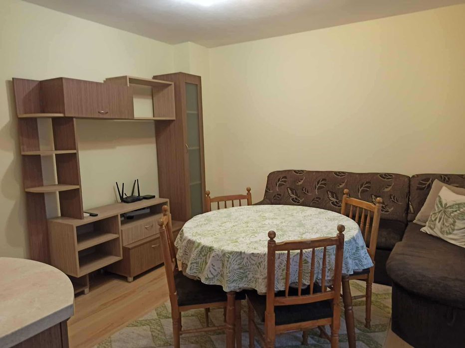 Дава се под наем Тристаен апартамент в Варна, Спортна зала - 60 кв.м за 561 € - Снимка #4