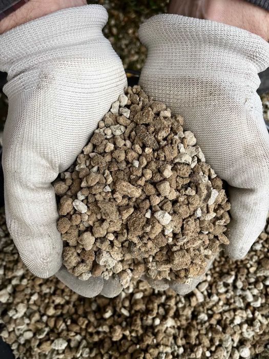 Вулканична Пемза и Лава