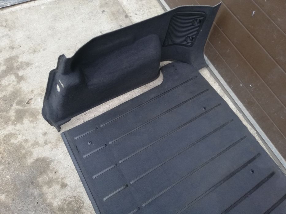 Aripa dreapta fata opel astra g break 1.6i 16v benzina negru z266