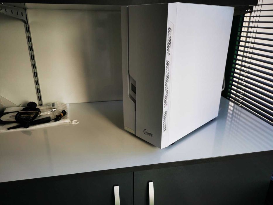 Геймърски компютър PC (ROG Strix Z590/ROG Strix 850W) водно охлаждане