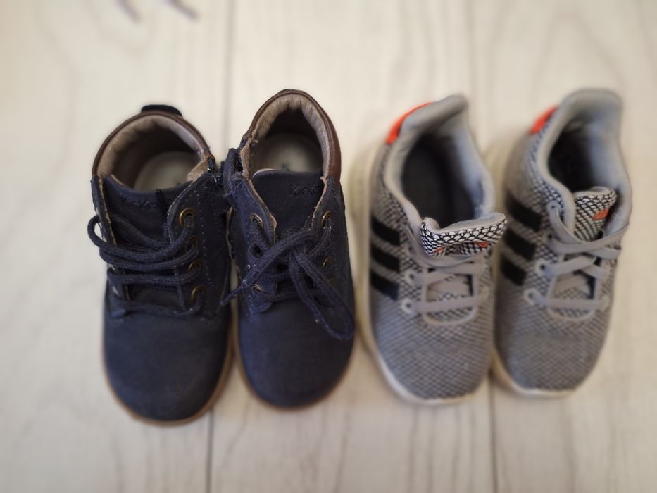 Ghete piele Kickers + Adidas (marimea 22)