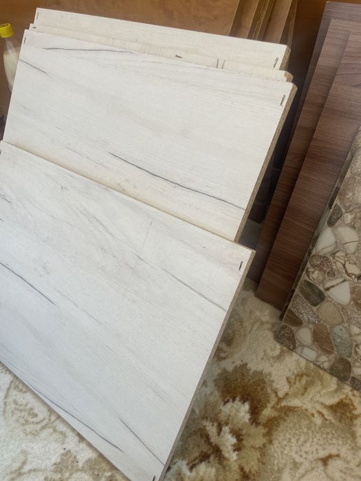 Деревянные полки