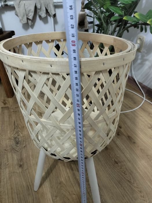 Продам кашпо напольное