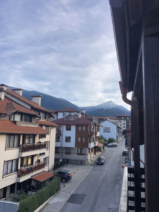 Дава се под наем Тристаен апартамент в Банско - 96 кв.м за 535.5 € - Снимка #16