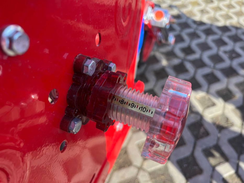 Semanatoare de porumb Agramix 2 randuri cutie fertilizare mare