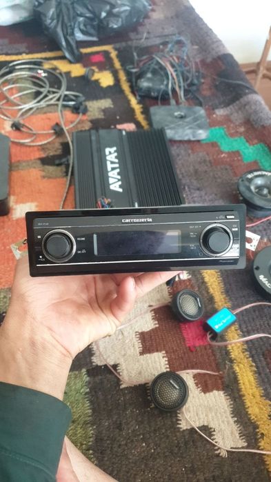 Магнитофон палка расмдагиларни хамаси