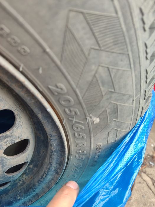 Продам резину  195/65 r 15
