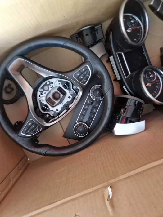 Части за Мercedes - Benz GLE ( W166 )