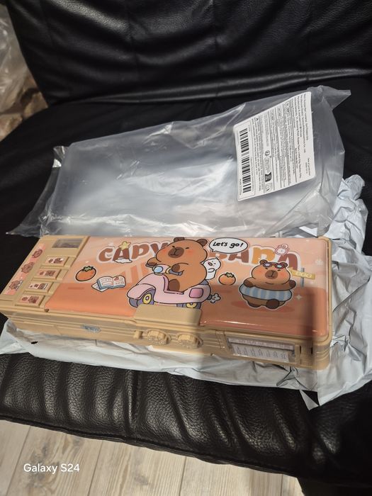 Ученически несесер на Капибара