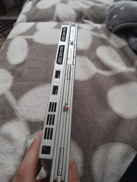 Vând ps 2 fără manete