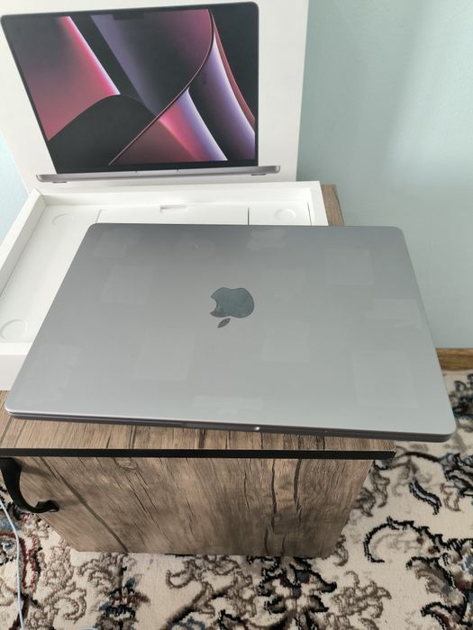 Macbook Pro M2 Pro 14 16/512GB