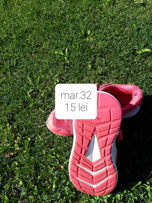 Adidasi mar.32  diferite modele si culoare