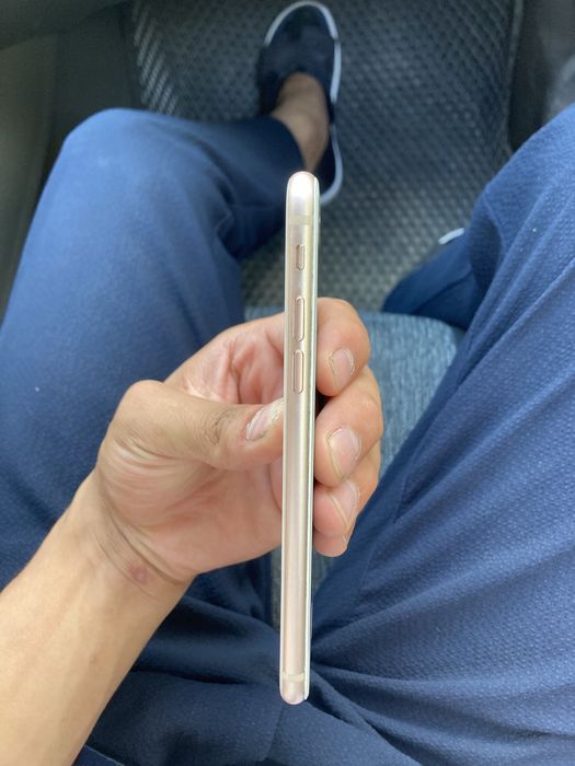 Iphone 8 Gold 64 gb