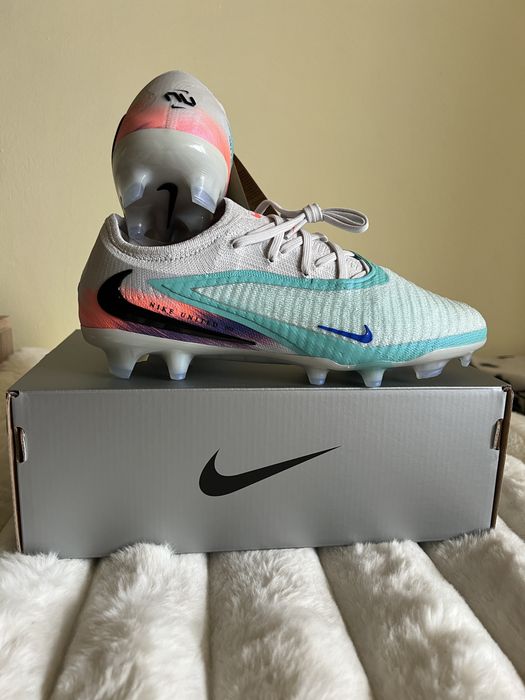 Ghete fotbal NIKE Phantom 6 Elite FG marimea 40 NU2