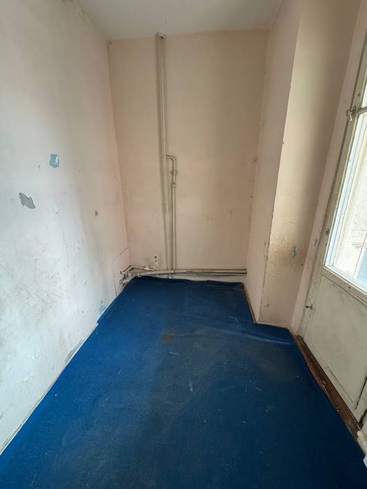 Гулзор 2 хона квартира сотилади