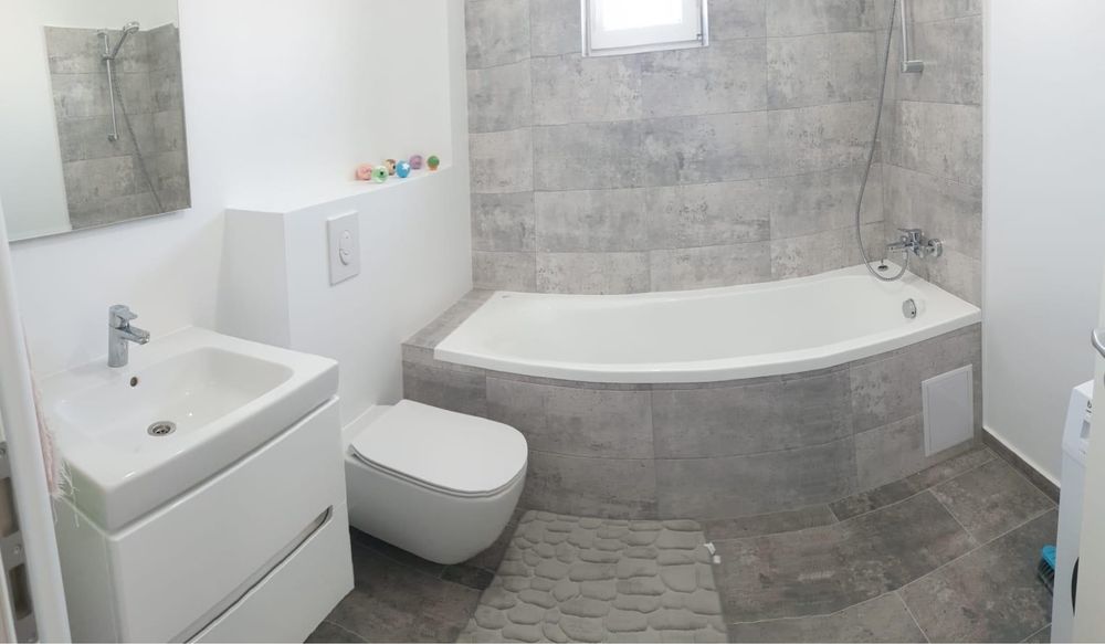 Propietar! Vand apartament 2 camere decomodat!