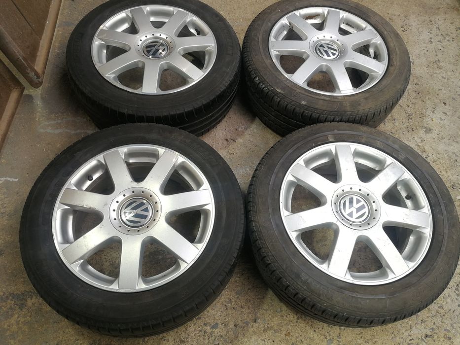 Джанти VW Golf 4  с летни гуми 205/55/16