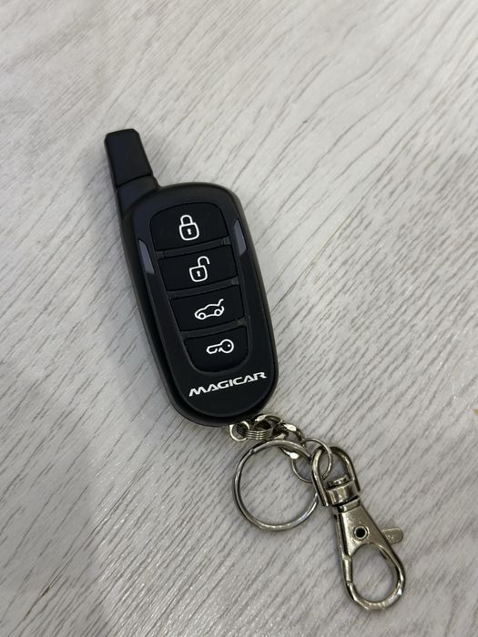 Продаётся пульт автосигнализации Magicar