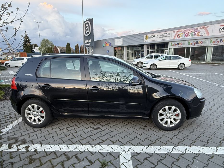 VW Golf 5 1.4 benzina