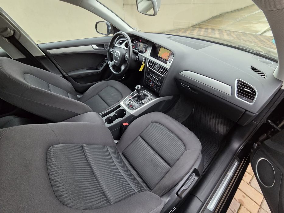 Audi A4 B8, 2012~2.0d~136 Cp/Eu 5/Navi/Sc incalzite/Klima/Bang&Olufsen