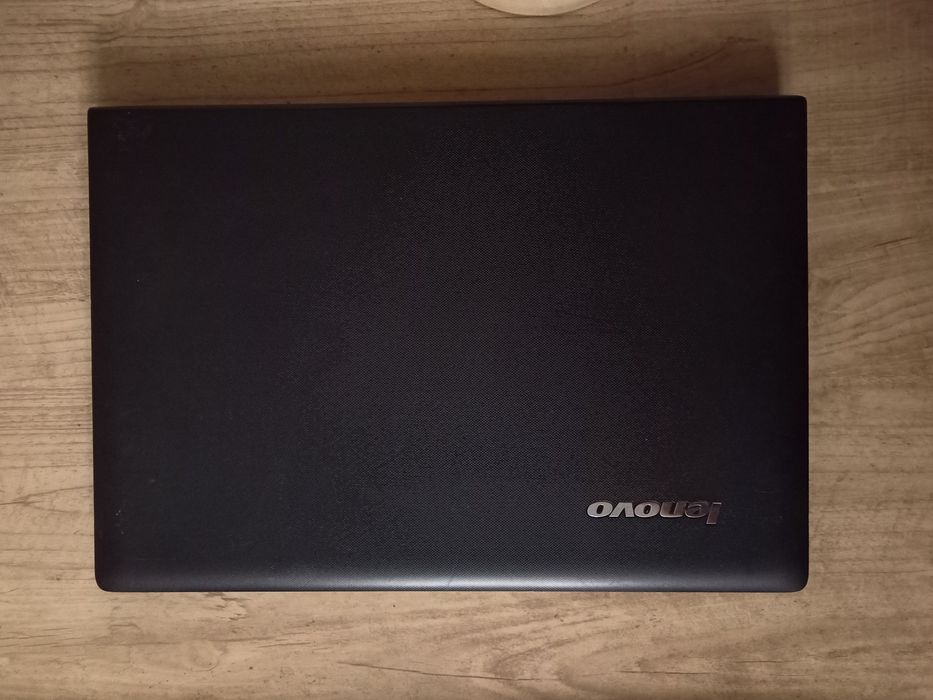 Ноутбук Lenovo.  window 10