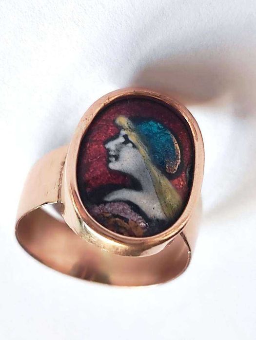 Антикварен златен пръстен, 18K, с емайл от Лимож, Франция