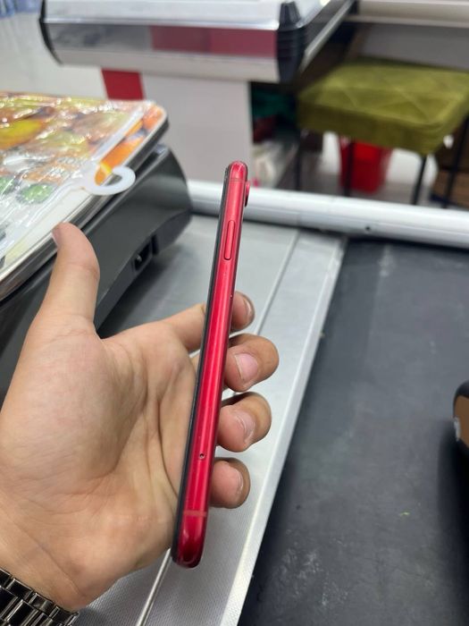 Iphone xr sotiladi naxtga o’zidan kattalariga obmen bor