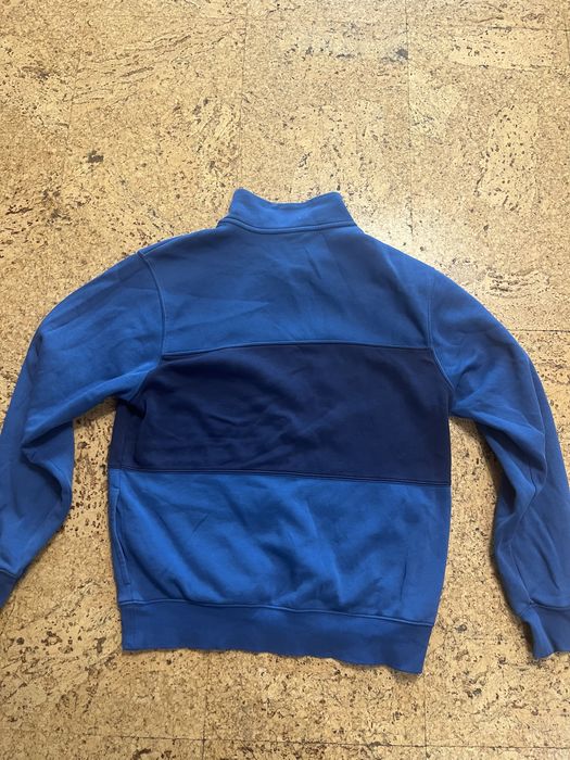 Разпродажба на маркови дрехи