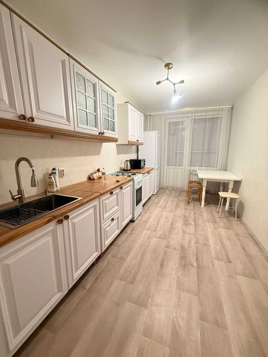 трехкомнатная квартира