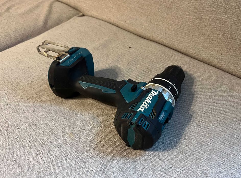 Masina gaurit insurubat Makita DHP484 Brushless 18V