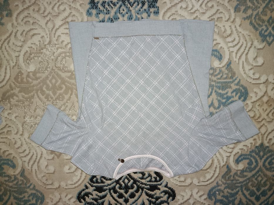 Костюм в отличном состоянии