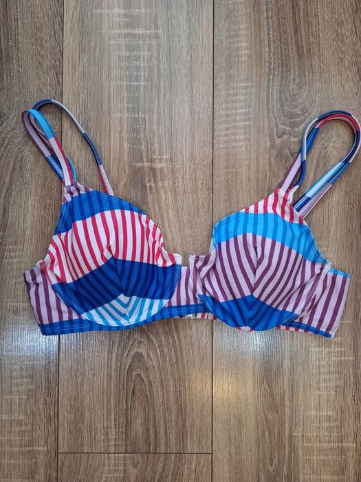 Costum de baie nou L-XL