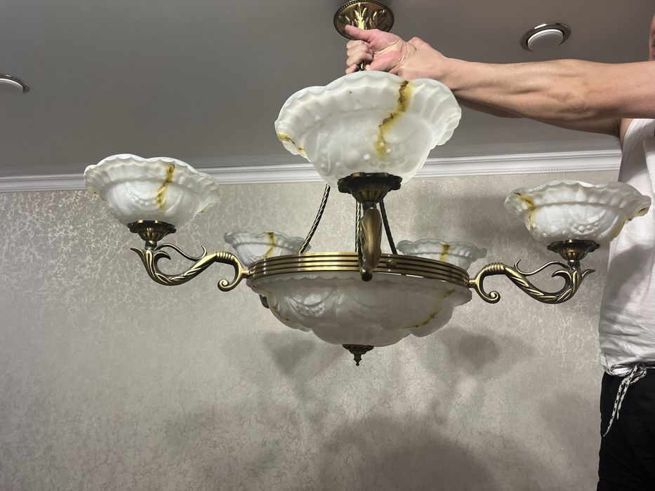 Люстры шикарные