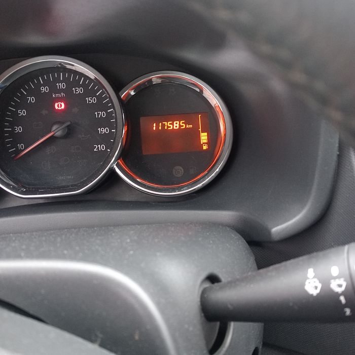 Vând Dacia Sandero Stepway !