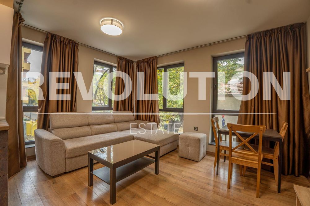 Дава се под наем Двустаен апартамент в Пловдив, Христо Смирненски - 65 кв.м за 600 € - Снимка #1