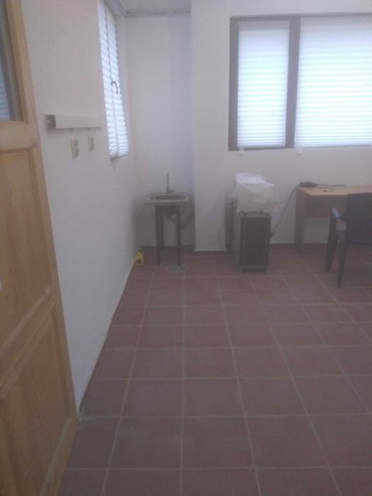 Дава се под наем Магазин в Варна, м-т Евксиноград - 100 кв.м за 500 € - Снимка #16