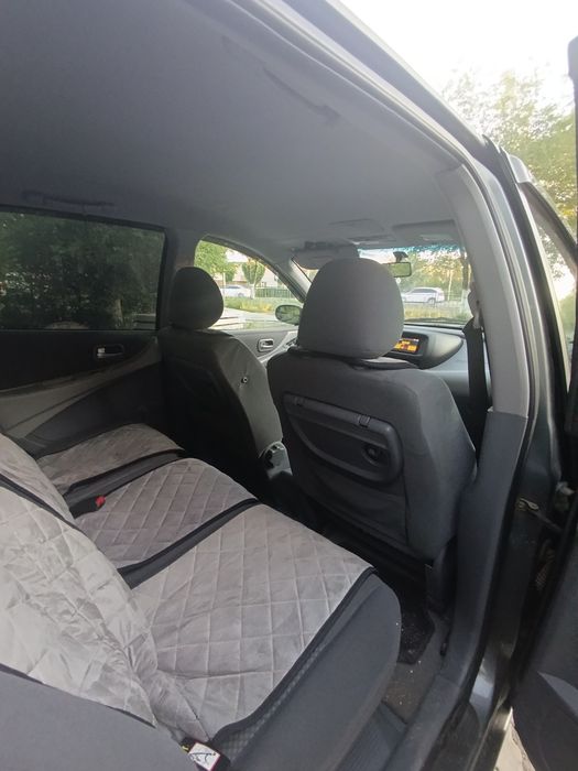 Продается автомобиль Nissan Almera Tino