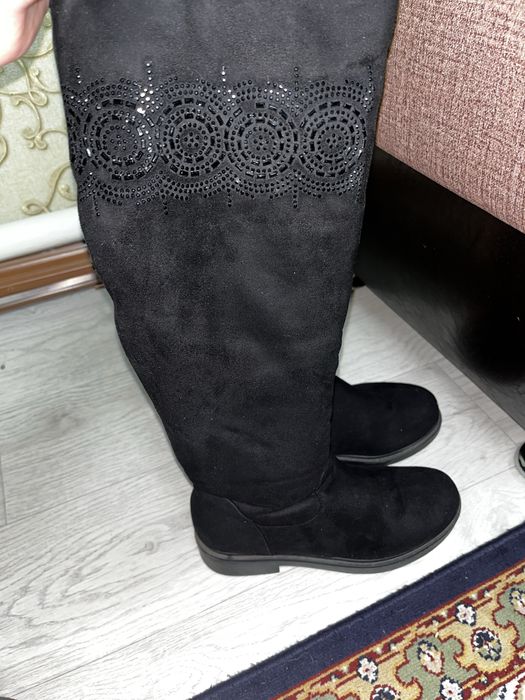 Продается сапоги