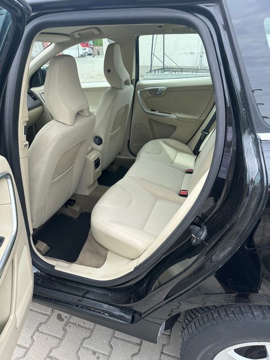 Volvo xc 60 / euro 5 / Automata / 4X4