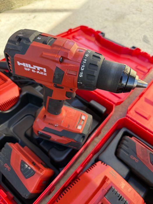 Hilti винтоверт SF 6-A22 + гайковерт SIW 6AT-A22 + 6 батерии и лампи