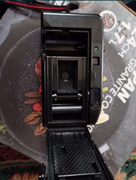 Фотоаппарат пленочный продам